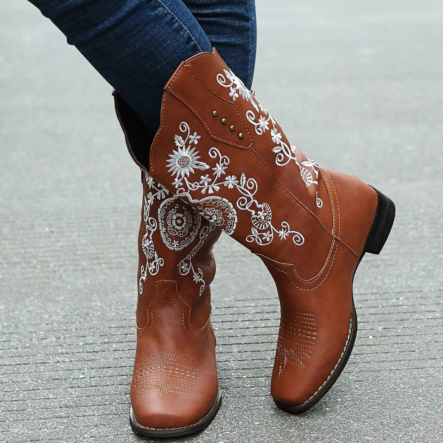 Cowboy Boots for Women Western Embroidery Stitched Square Toe Wide Calf Cowboy Boots Women Fashion Ankle Boots for Women