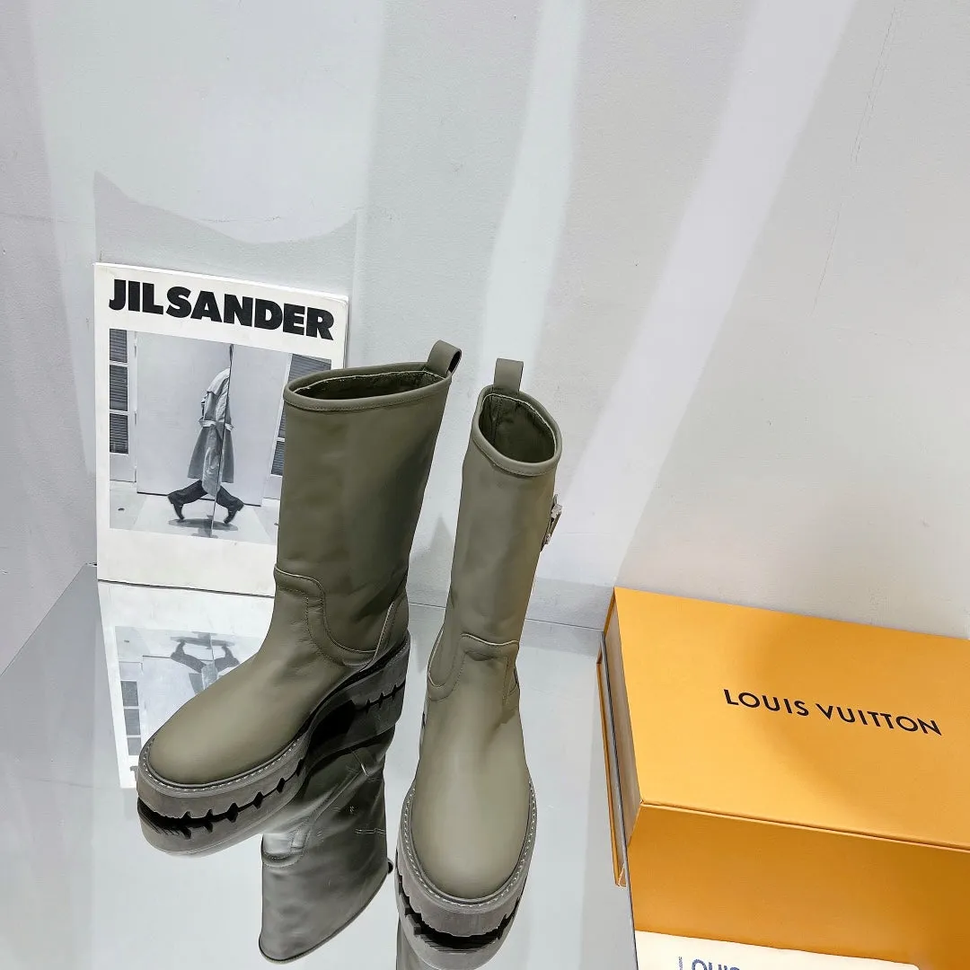 High Quality  LUV BOOTS 013