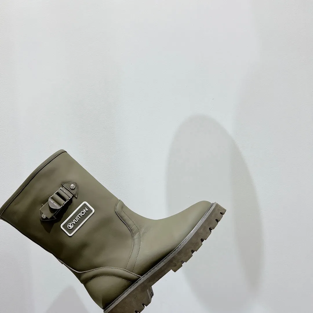 High Quality  LUV BOOTS 013