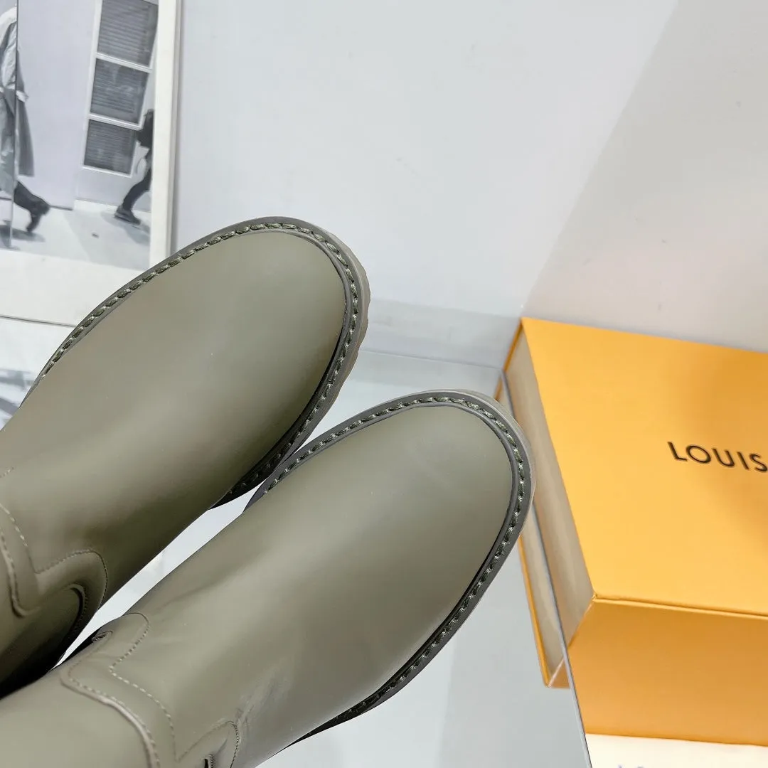High Quality  LUV BOOTS 013