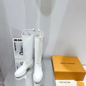 High Quality  LUV BOOTS 017