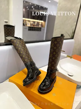 High Quality  LUV BOOTS 029