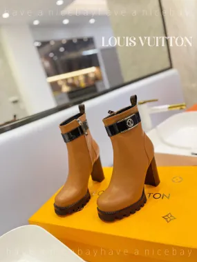High Quality  LUV BOOTS 035