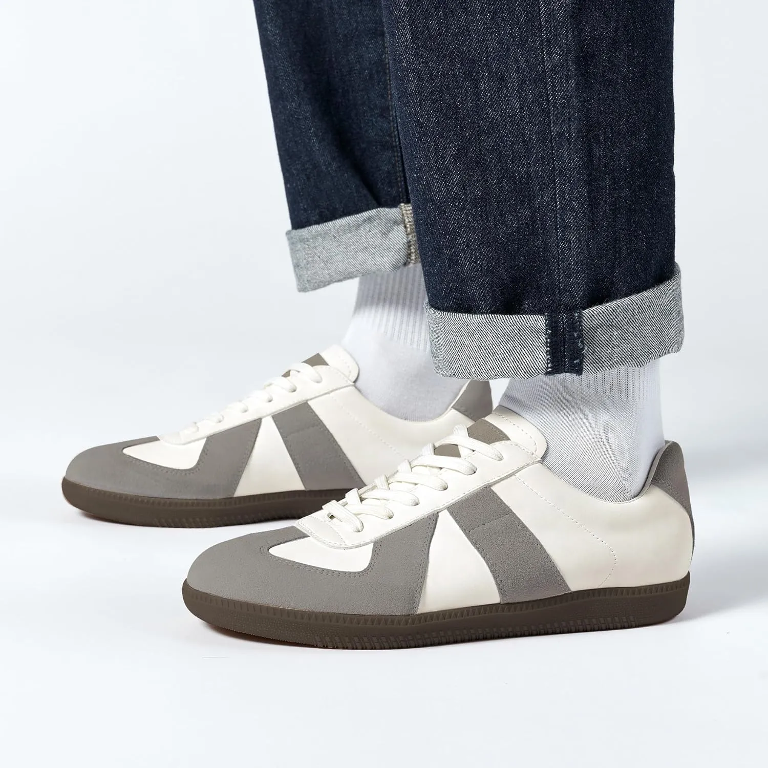Men's Classic Casual Shoes Lightweight and Non Slip Women's Business Sports Shoes Breathable and Comfortable Outdoor Walking Shoes Fashion Sports Shoes Casual Sports Men's Shoes Women's Shoes
