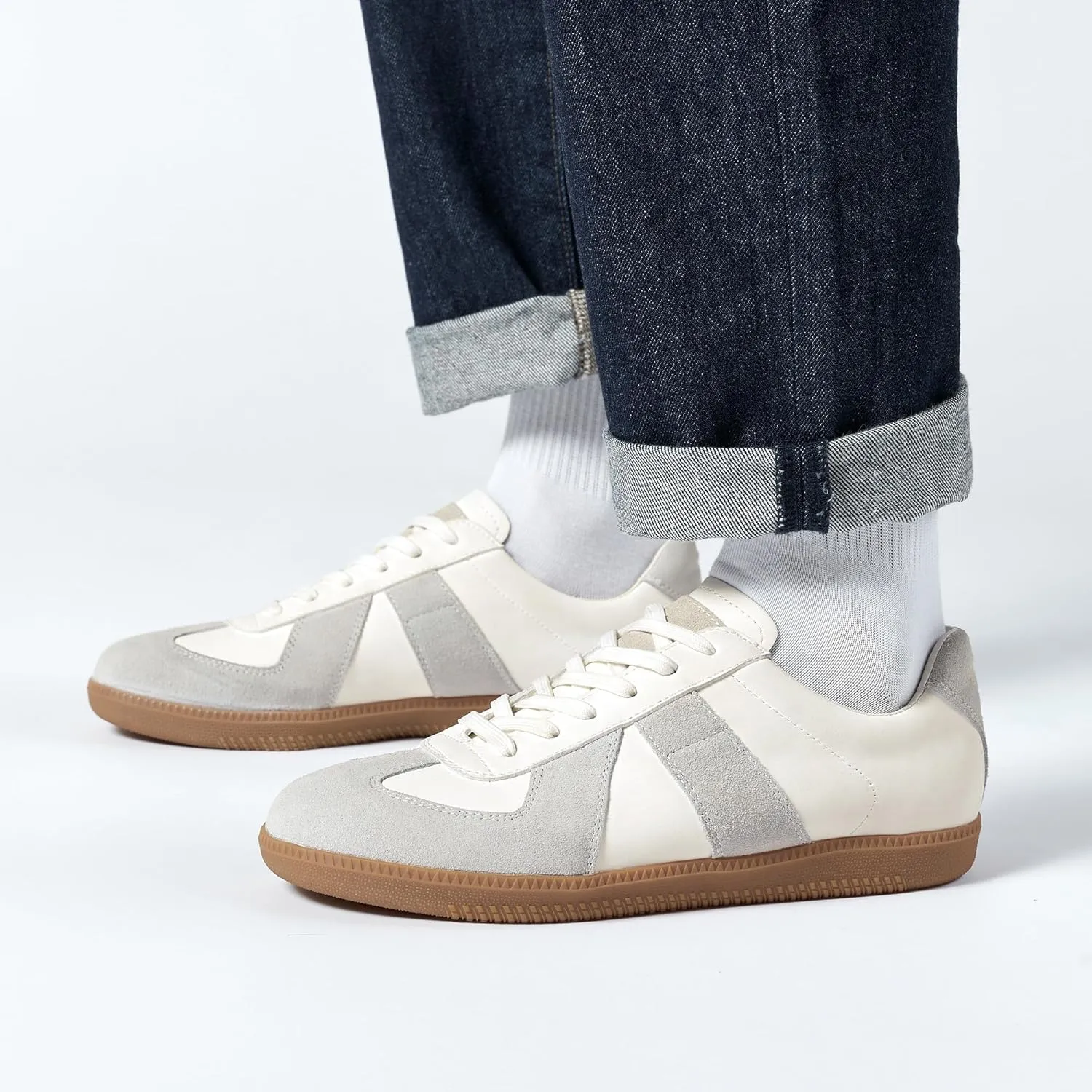 Men's Classic Casual Shoes Lightweight and Non Slip Women's Business Sports Shoes Breathable and Comfortable Outdoor Walking Shoes Fashion Sports Shoes Casual Sports Men's Shoes Women's Shoes